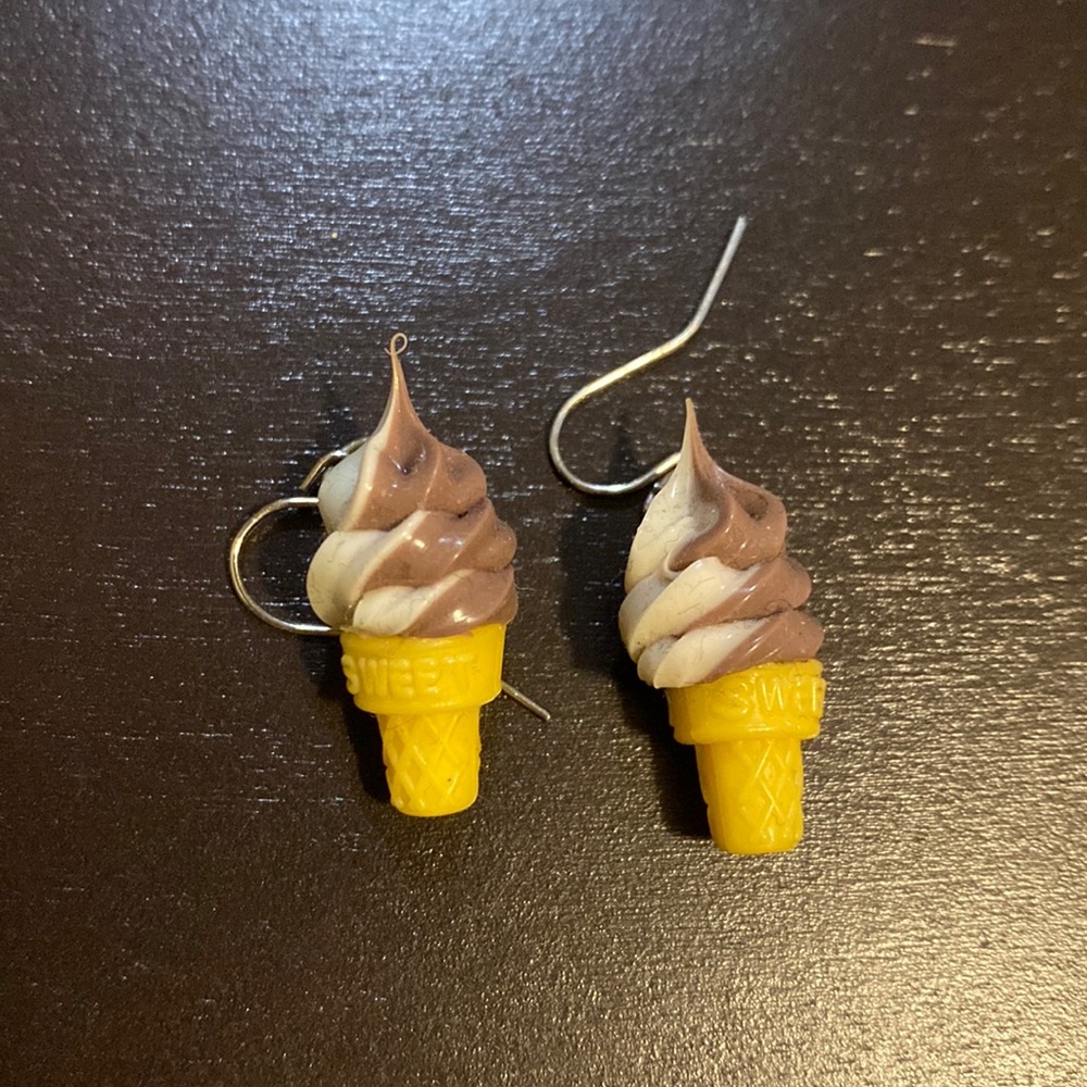 Ice cream swirl earrings